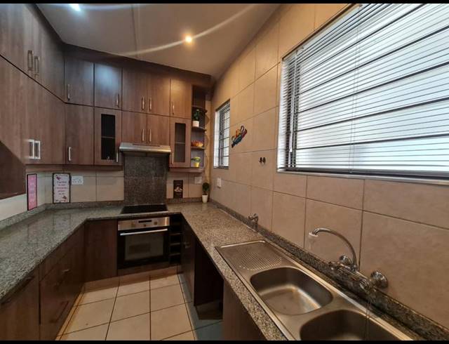 2 BEDROOM PROPERTY TO RENT IN BLUFF